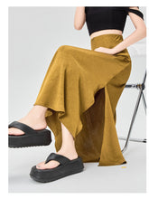 Load image into Gallery viewer, Satin dark pattern jacquard slimming and drapey A-line fishtail skirt
