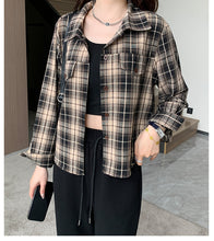 Load image into Gallery viewer, Petite Niche Vintage Versatile Loose Sun Shirt
