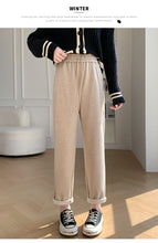 Load image into Gallery viewer, Cashmere granny wool cigarette pants
