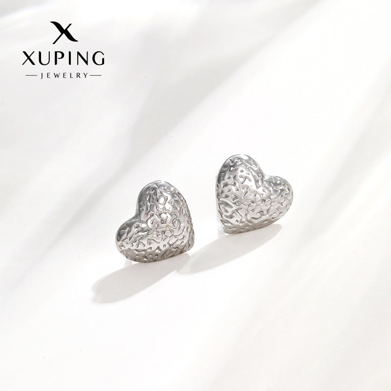 Retro Love Texture Totem Heart-Shaped Earrings