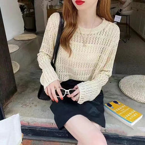 Hollow loose, slimming outer long-sleeved sweater