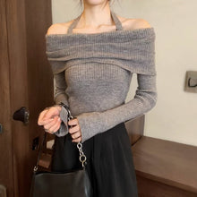Load image into Gallery viewer, Halterneck knitted one-shoulder long-sleeved off-shoulder cropped sweater
