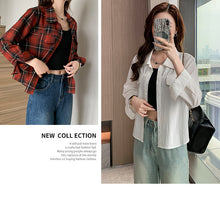 Load image into Gallery viewer, Petite Niche Vintage Versatile Loose Sun Shirt
