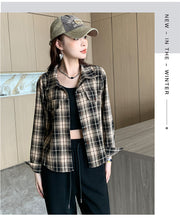 Load image into Gallery viewer, Petite Niche Vintage Versatile Loose Sun Shirt

