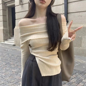 Hot girl one-shoulder long-sleeved knitted irregular slimming short top
