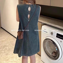 Load image into Gallery viewer, Retro slim sleeveless vest denim dress
