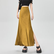 Load image into Gallery viewer, Satin dark pattern jacquard slimming and drapey A-line fishtail skirt
