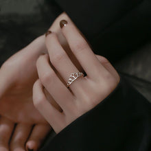 Load image into Gallery viewer, Crown Ring
