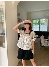 Load image into Gallery viewer, All-match embroidered lapel short-sleeved loose shirt
