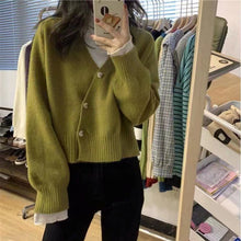 Load image into Gallery viewer, V-neck design, loose, lazy and chic niche short knitted top
