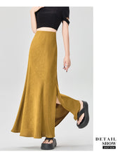 Load image into Gallery viewer, Satin dark pattern jacquard slimming and drapey A-line fishtail skirt
