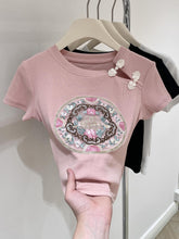 Load image into Gallery viewer, Chinese style button embroidered slim crop top
