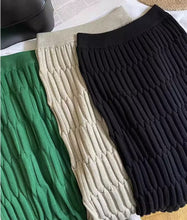Load image into Gallery viewer, High-waisted knitted straight leg slimming and hip-hugging skirt
