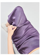 Load image into Gallery viewer, Satin dark pattern jacquard slimming and drapey A-line fishtail skirt
