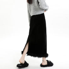 Load image into Gallery viewer, Velvet and furry autumn and winter style slit hip-hugging long skirt
