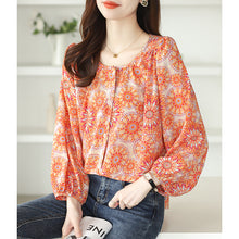 Load image into Gallery viewer, Chiffon round neck French style floral shirt
