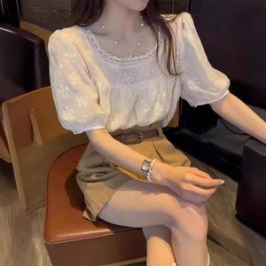 Square neck off-shoulder petite design niche puff sleeve shirt