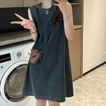 Load image into Gallery viewer, Retro slim sleeveless vest denim dress
