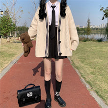 Load image into Gallery viewer, College style age-reducing outer long-sleeved loose-fitting jacket
