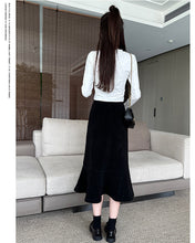 Load image into Gallery viewer, High-waisted fishtail skirt for petite slimming pear-shaped body
