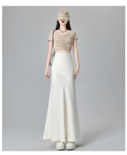 Load image into Gallery viewer, Satin dark pattern jacquard slimming and drapey A-line fishtail skirt
