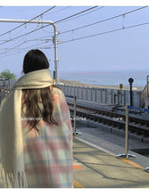 Load image into Gallery viewer, Gentle girly plaid high-end long coat

