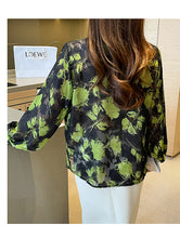 Load image into Gallery viewer, Jacquard fabric chiffon elegant commuting shirt

