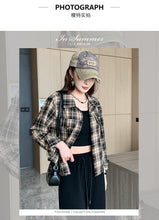 Load image into Gallery viewer, Petite Niche Vintage Versatile Loose Sun Shirt
