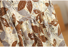 Load image into Gallery viewer, Floral round neck chiffon nine-quarter sleeve retro printed shirt
