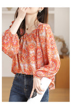 Load image into Gallery viewer, Chiffon round neck French style floral shirt
