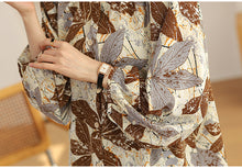 Load image into Gallery viewer, Floral round neck chiffon nine-quarter sleeve retro printed shirt
