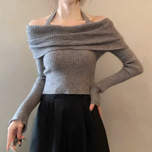 Load image into Gallery viewer, Halterneck knitted one-shoulder long-sleeved off-shoulder cropped sweater

