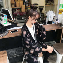 Load image into Gallery viewer, V-neck leopard print loose lazy style wool knitted cardigan jacket
