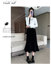 Load image into Gallery viewer, High-waisted fishtail skirt for petite slimming pear-shaped body
