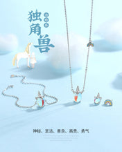 Load image into Gallery viewer, Unicorn Moon Stone Silver Necklace Set
