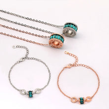 Load image into Gallery viewer, Green Diamond Copper Necklace &amp; Bracelet

