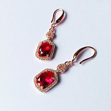 Load image into Gallery viewer, 4 Leaves Red Tourmaline Necklace Set
