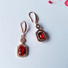Load image into Gallery viewer, 4 Leaves Red Tourmaline Necklace Set

