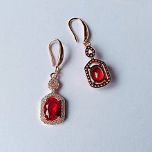 Load image into Gallery viewer, 4 Leaves Red Tourmaline Necklace Set
