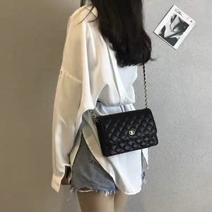 Circle Circle Cross body Bag