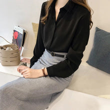 Load image into Gallery viewer, Solid Color Han Fan Simple Long-sleeved Shirt
