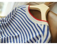 Load image into Gallery viewer, Refreshing Style Silky Lyocell V-neck Knitted T-shirt
