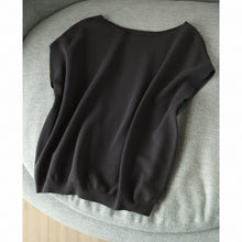Load image into Gallery viewer, Pullover Comfortable Knit Sweater Top Shirt with Necklace
