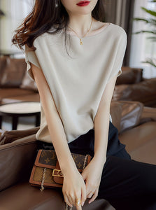 Pullover Comfortable Knit Sweater Top Shirt with Necklace
