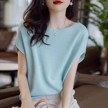 Load image into Gallery viewer, Pullover Comfortable Knit Sweater Top Shirt with Necklace
