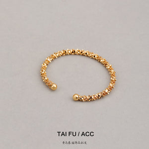 High Retention Sparkling Bracelet & Earring