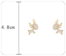 Load image into Gallery viewer, Tiny Deer Cute Necklace &amp; Earring
